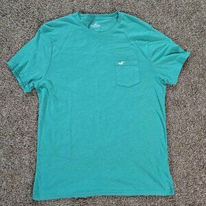 Hollister Men’s Tee Shirt with Pocket